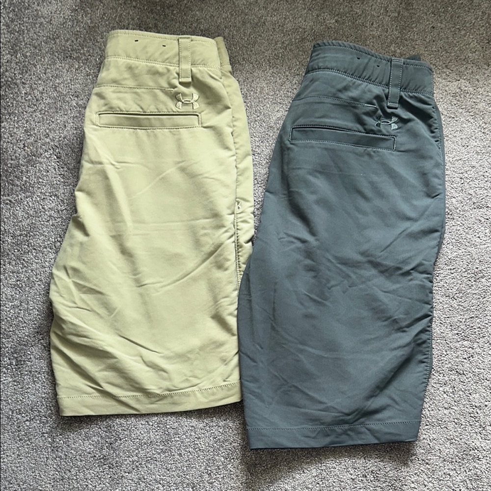 2 pair Under Armour Beige and Dark Gray Shorts Men’s size 30